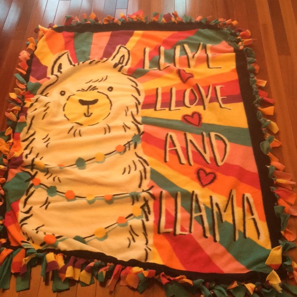 Hand Crafted Other - lLama handmade new fleece throw